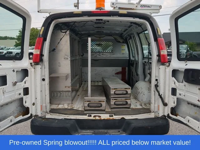 Used 2016 White Chevrolet Work Van image 32