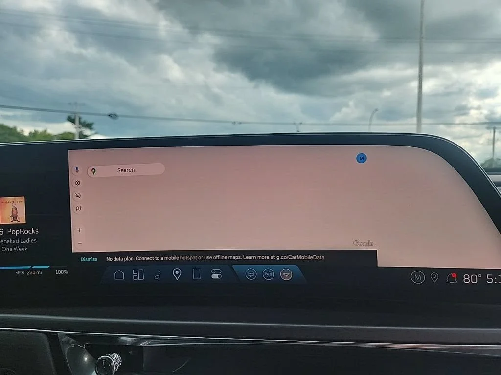 Used 2024 White Cadillac Tech image 18