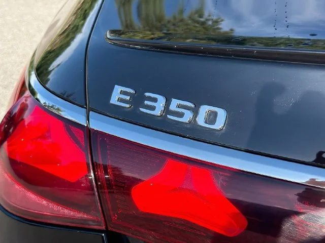 2025 Mercedes-Benz E-Class E350 - Photo 11