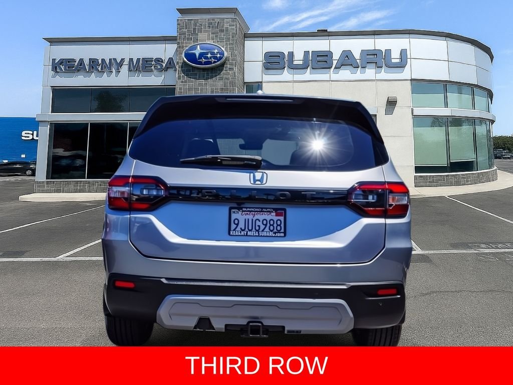 Used 2024  Honda EX-L image 5