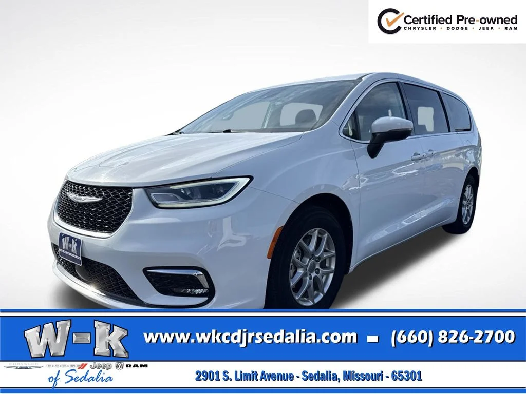 Certified Used 2023 White Chrysler Touring L image 10