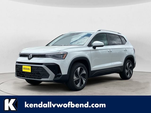 Pre-Owned 2025 Volkswagen Taos 1.5T SE Black 4D Sport Utility for
