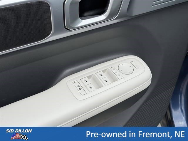 Used 2025 Atlantis Blue Hyundai SEL image 14