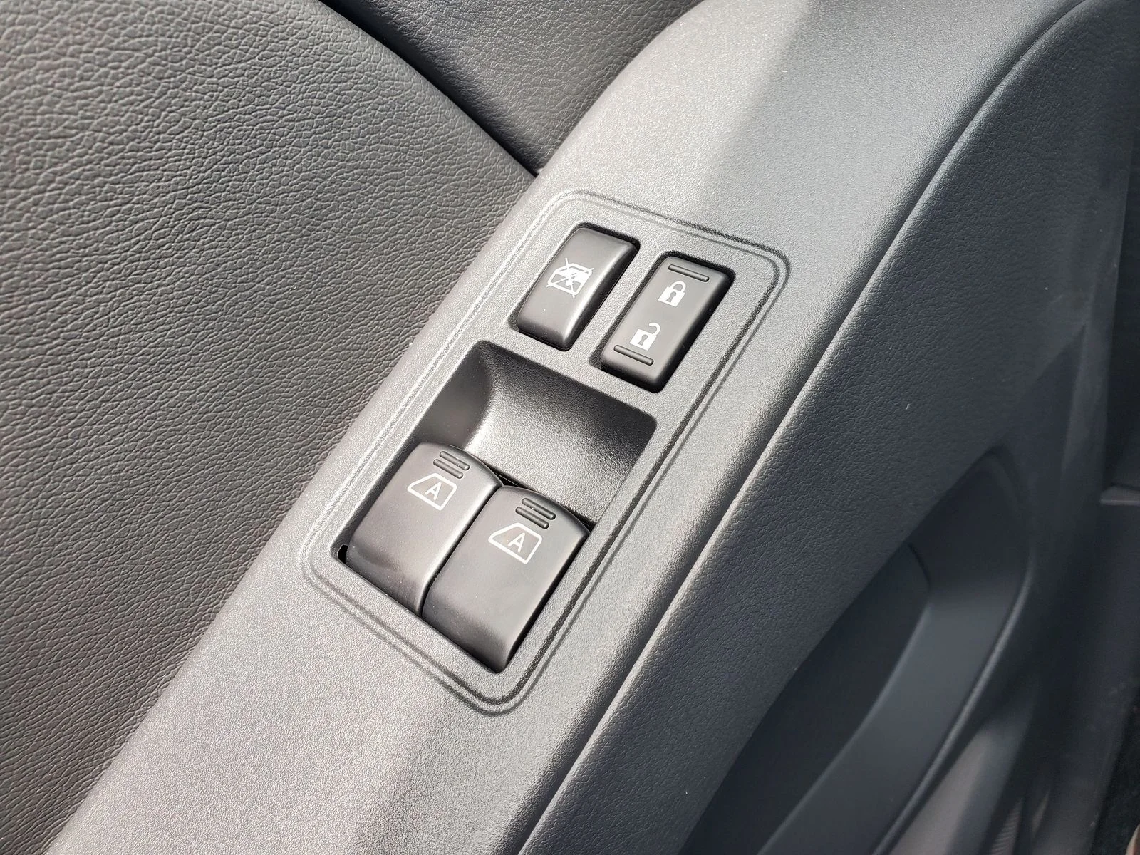2026 Nissan Frontier S - Photo 23