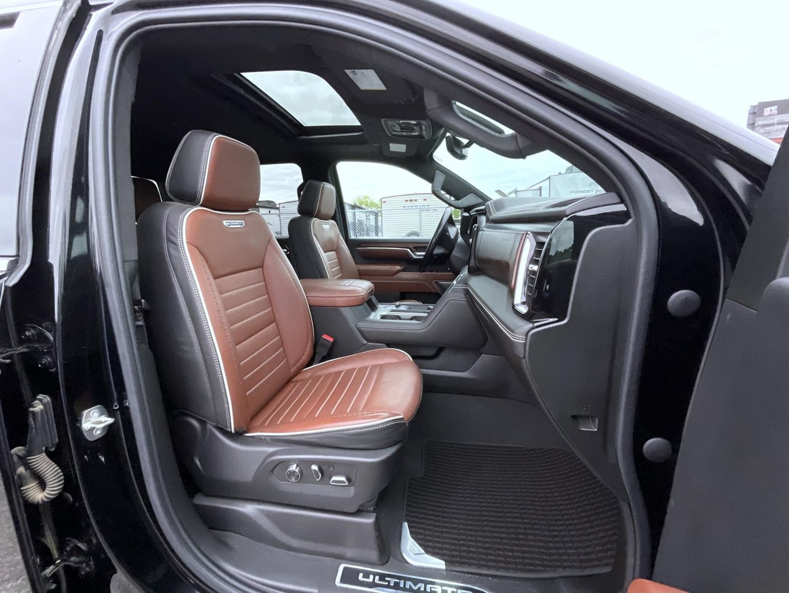 2024 GMC Sierra 2500HD Denali Ultimate - Photo 15