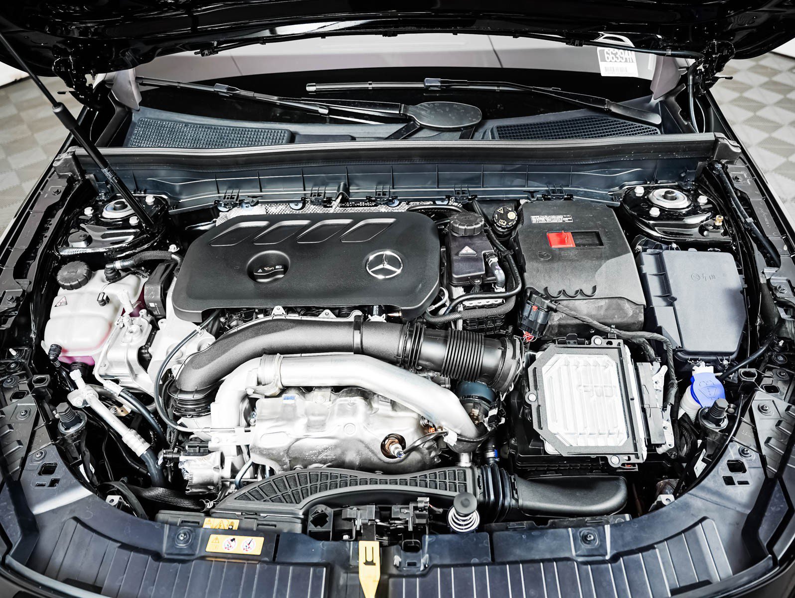 New 2026 Cosmos Black Metallic Mercedes-Benz GLB 250 image 4