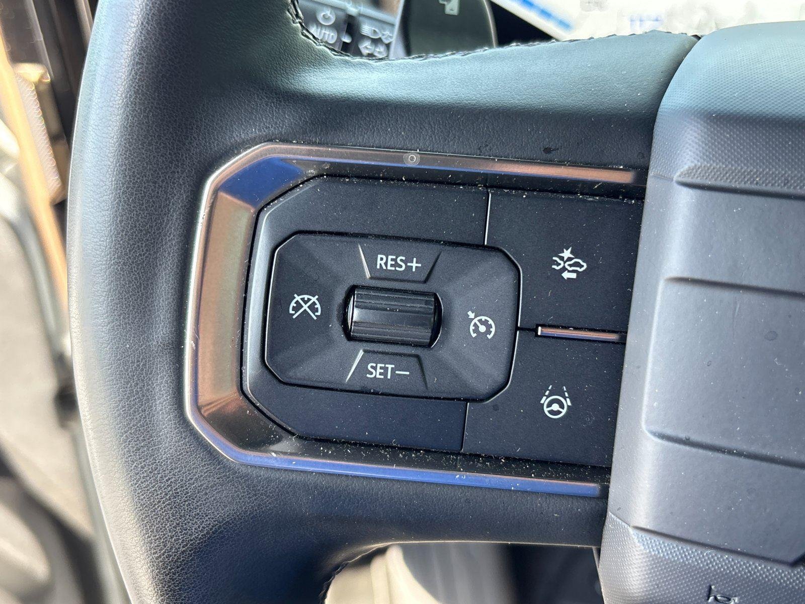 Used 2025 Interstellar White GMC 2X image 19