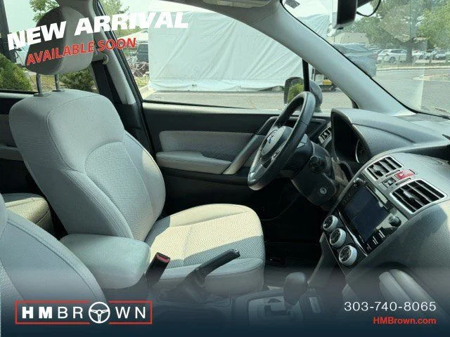 Used 2018 Dark Gray Metallic Subaru 2.5i Premium image 5