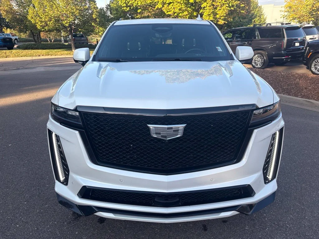 Used 2024 White Cadillac V-Series image 8