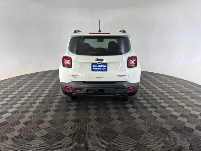 Used 2019 White Jeep Trailhawk image 7