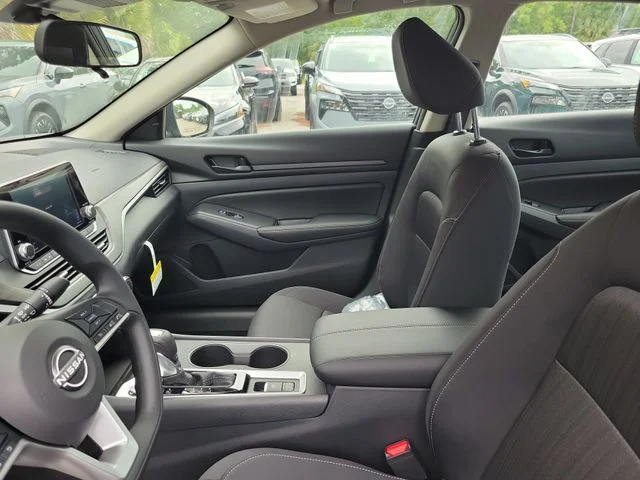 New 2026 Gray Nissan 2.5 SV image 15