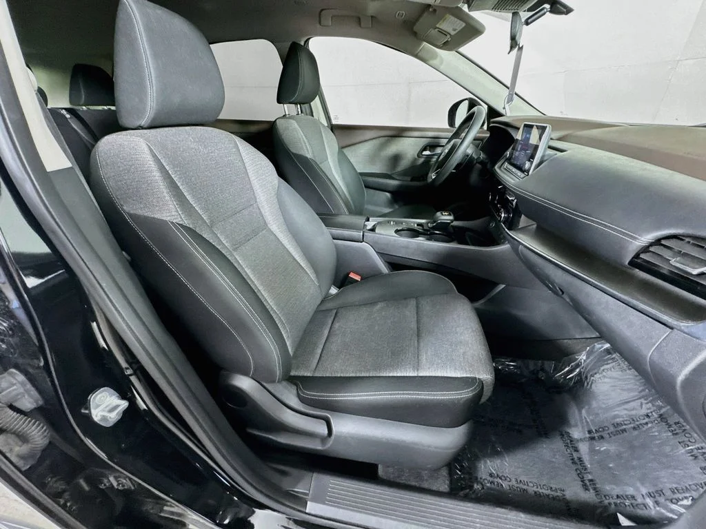 Used 2022 Black Nissan SV image 33
