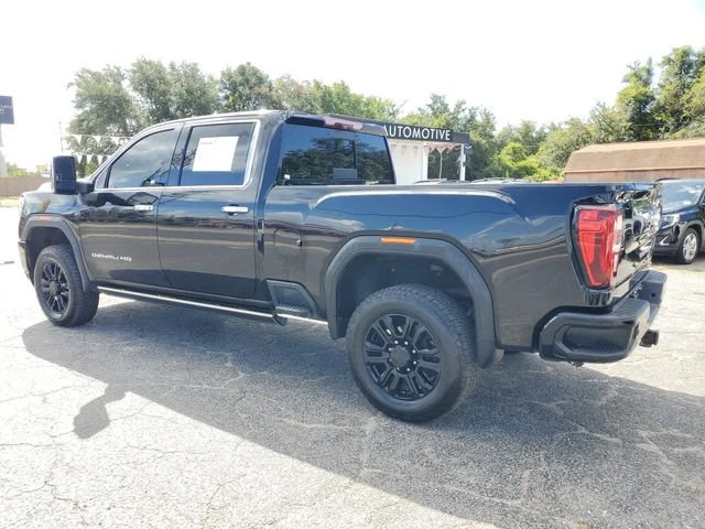 Used 2022 Ebony Twilight Metallic GMC Denali image 3