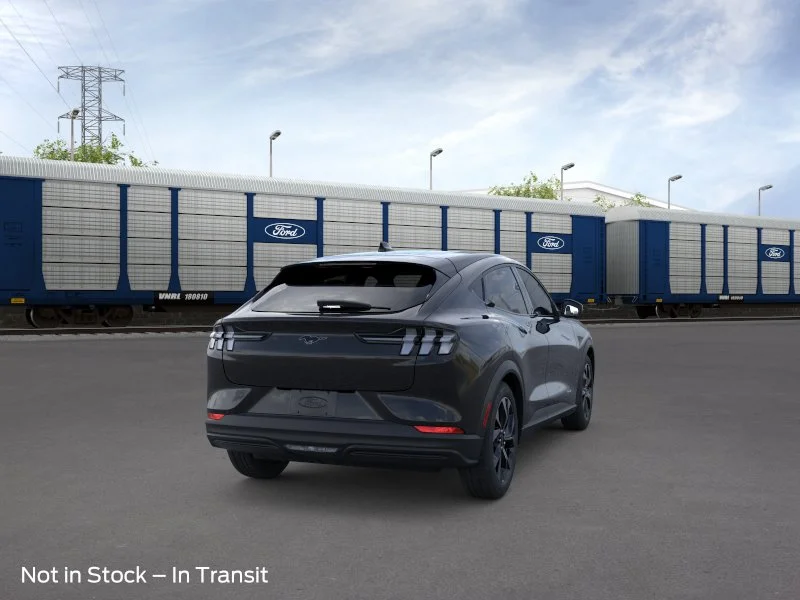 New 2026 Shadow Black Ford Select image 21