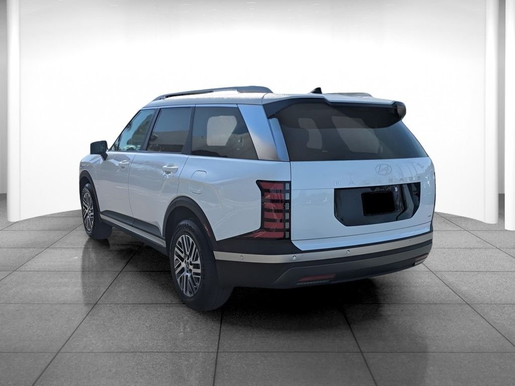 New 2026 White Hyundai SEL Premium image 4