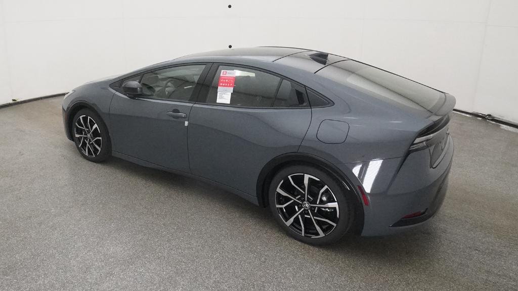 New 2026 Guardian Gray Toyota XSE image 39