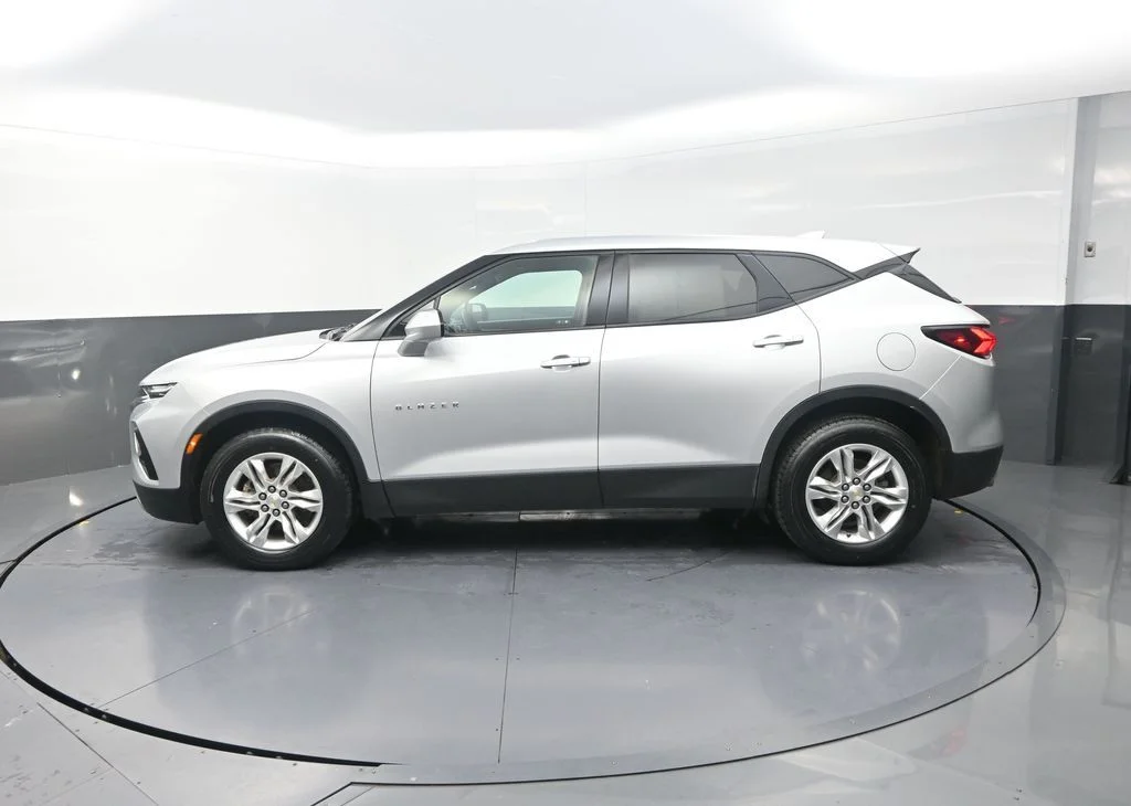 Used 2021 Silver Chevrolet LT image 6