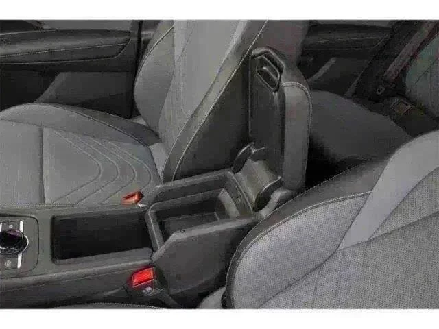 New 2026 Sandstone Volkswagen SE R-Line Black image 11