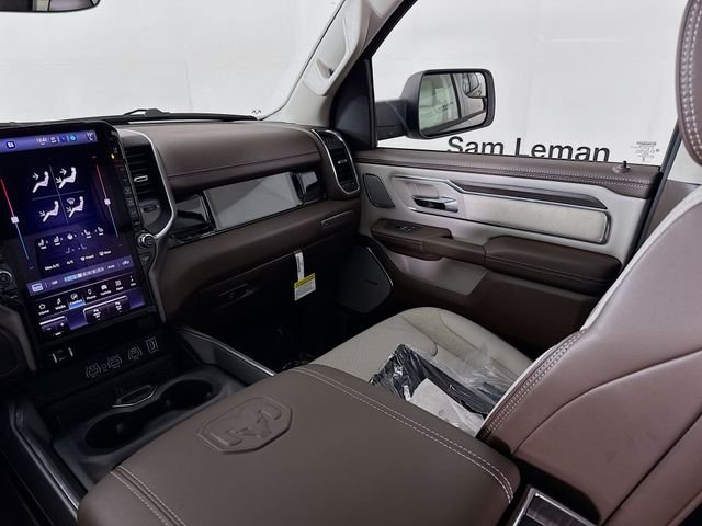 New 2026 Serrano-Green Metallic Exterior Paint RAM Laramie image 25
