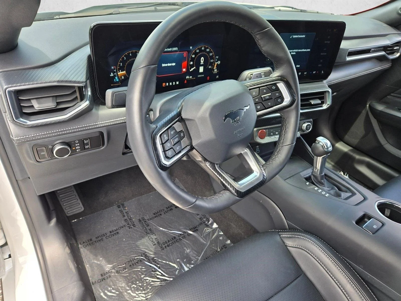 Used 2025 Oxford White Ford GT Premium image 9