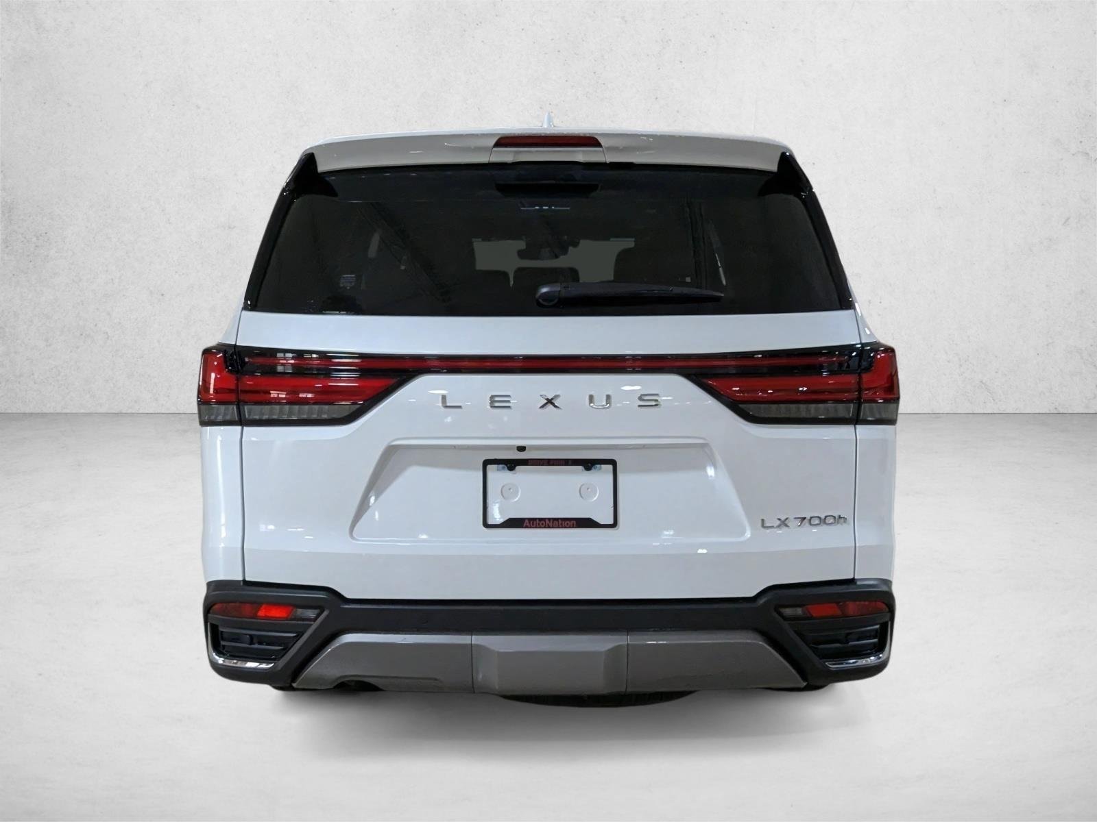 2026 Lexus LX 700h Luxury - Photo 8