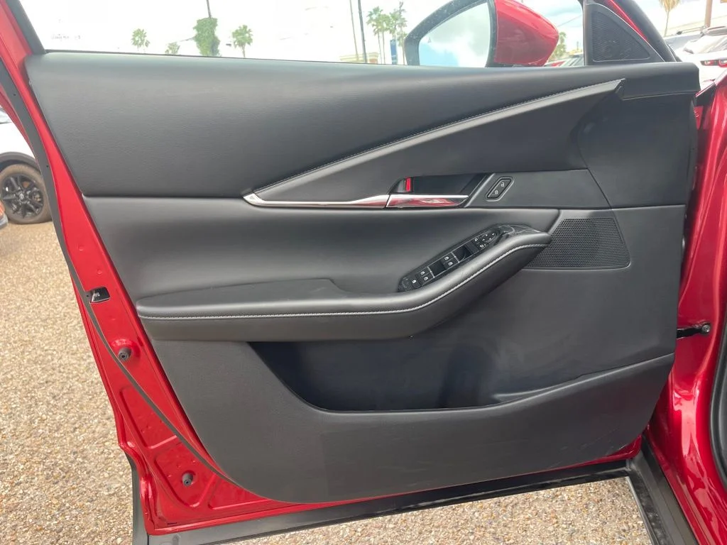 2025 Mazda CX-30 Preferred - Photo 12