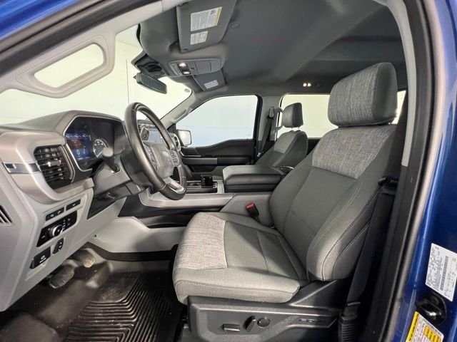 Used 2023 Blue Ford XLT image 11