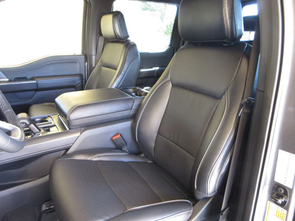 New 2026 Carbonized Gray Metallic Ford Lariat image 12
