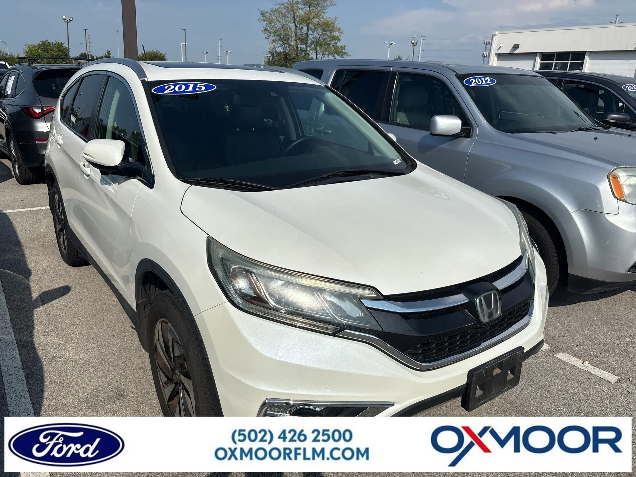 Used 2015 White Honda Touring image 1