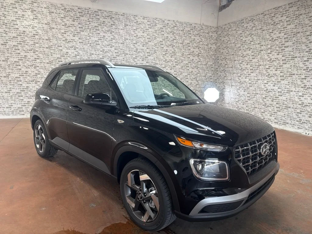 New 2026 Onyx Black Hyundai SEL image 1