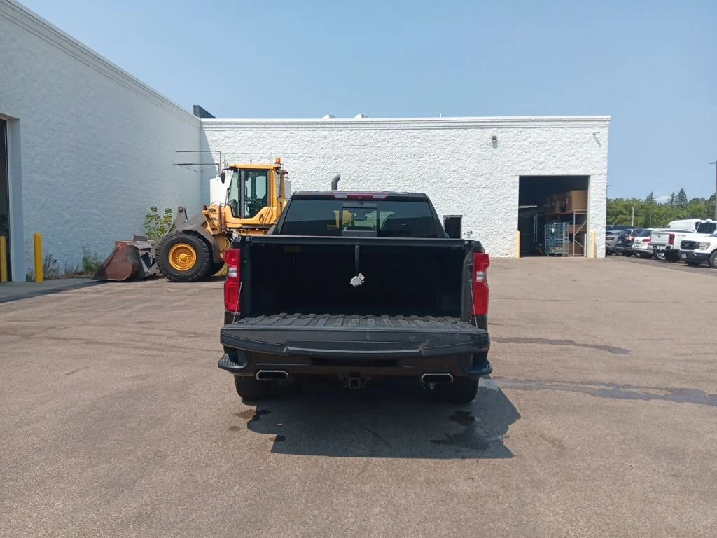 Used 2019 Havana Brown Metallic Chevrolet High Country image 36