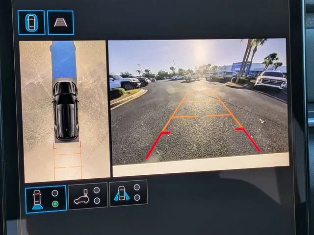 New 2026 Summit White GMC AT4 image 23