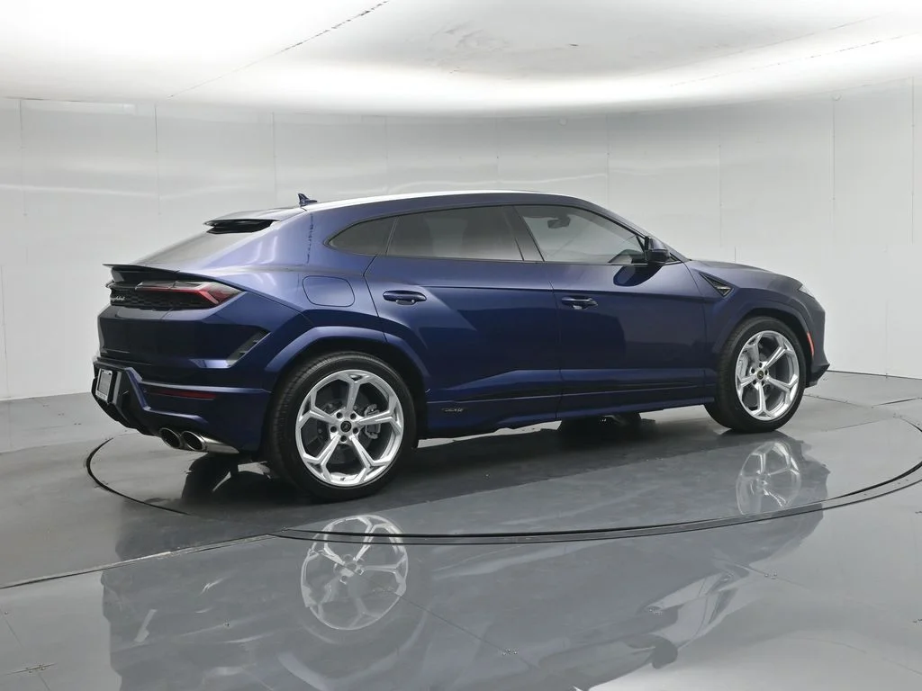 Used 2026 Blue Lamborghini SE image 29