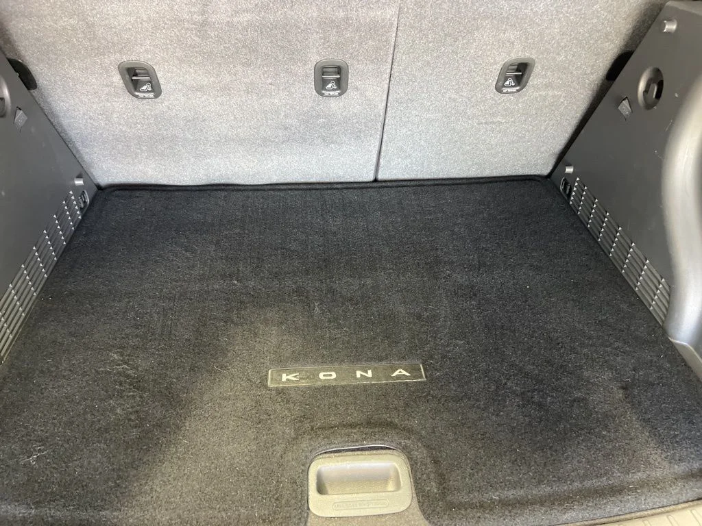 Used 2024 Black Hyundai Limited image 23