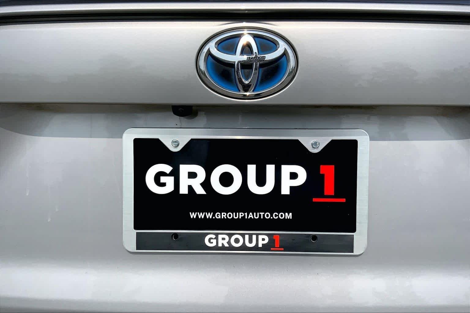Used 2024 Silver Sky Metallic Toyota Hybrid XLE image 10