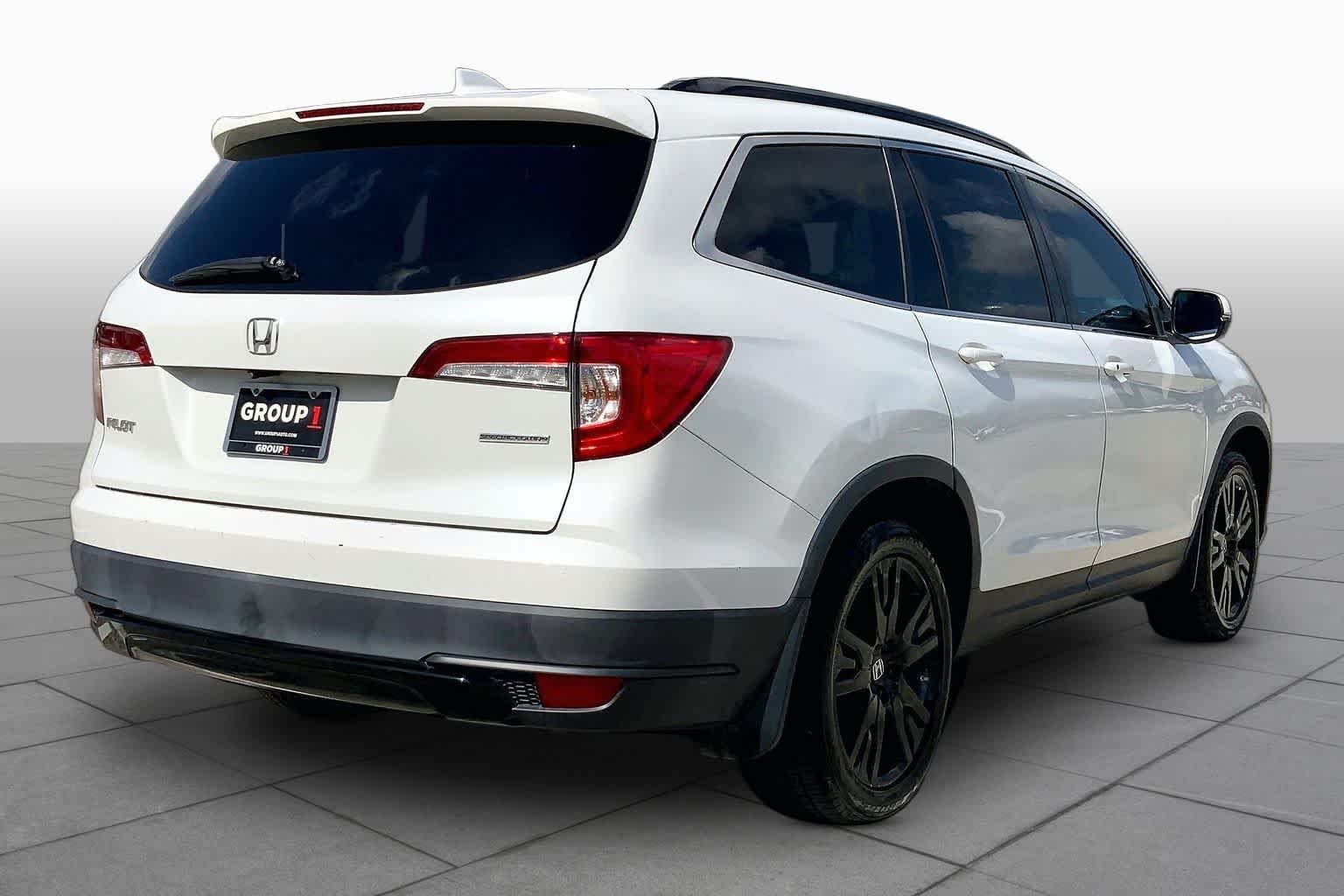 Used 2021 Platinum White Pearl Honda Special Edition image 13