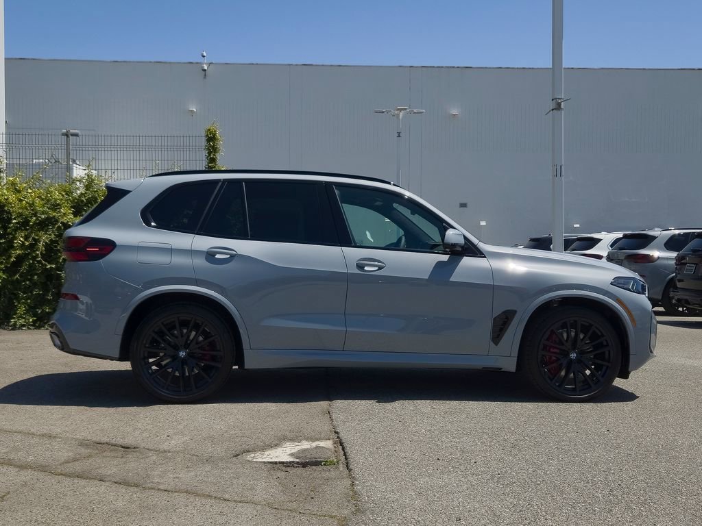 New 2026 Brooklyn Grey Metallic BMW xDrive40i image 4