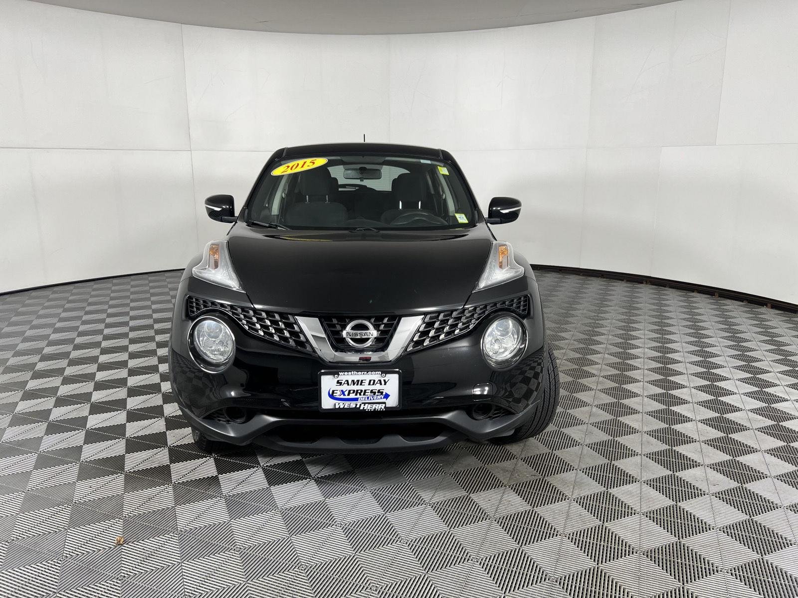 Used 2015 Super Black Nissan S image 20