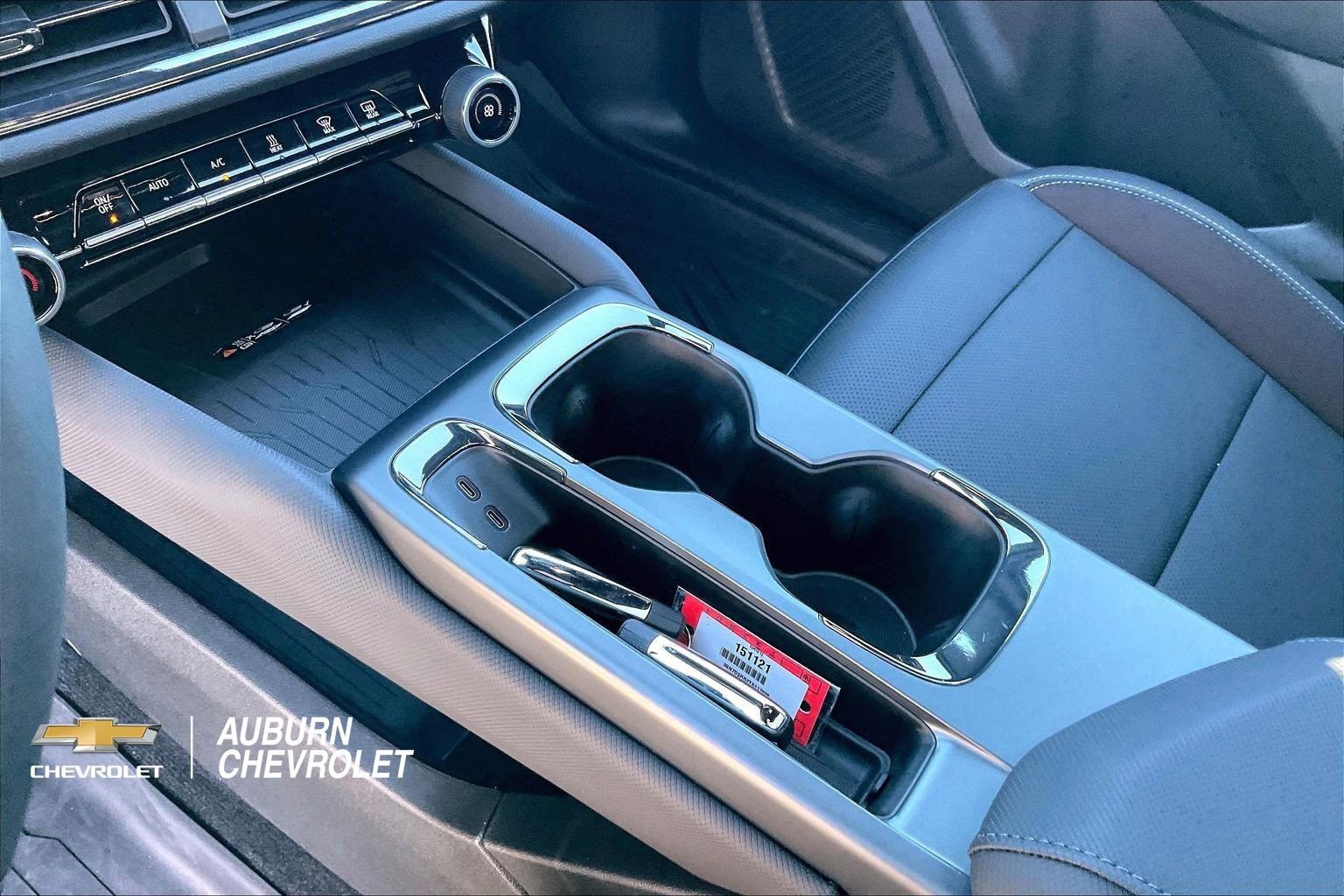 2026 Chevrolet Equinox EV RS - Photo 8