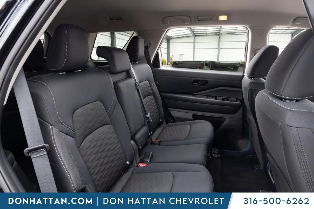 Used 2025 Black Nissan SV image 21