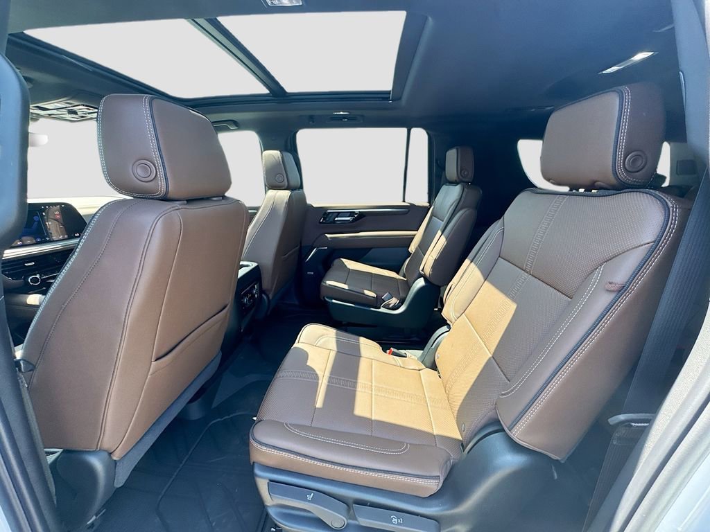 2026 Chevrolet Suburban High Country - Photo 26