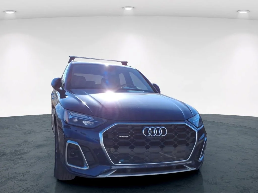 Used 2022 Blue Audi 45 S line Premium image 9