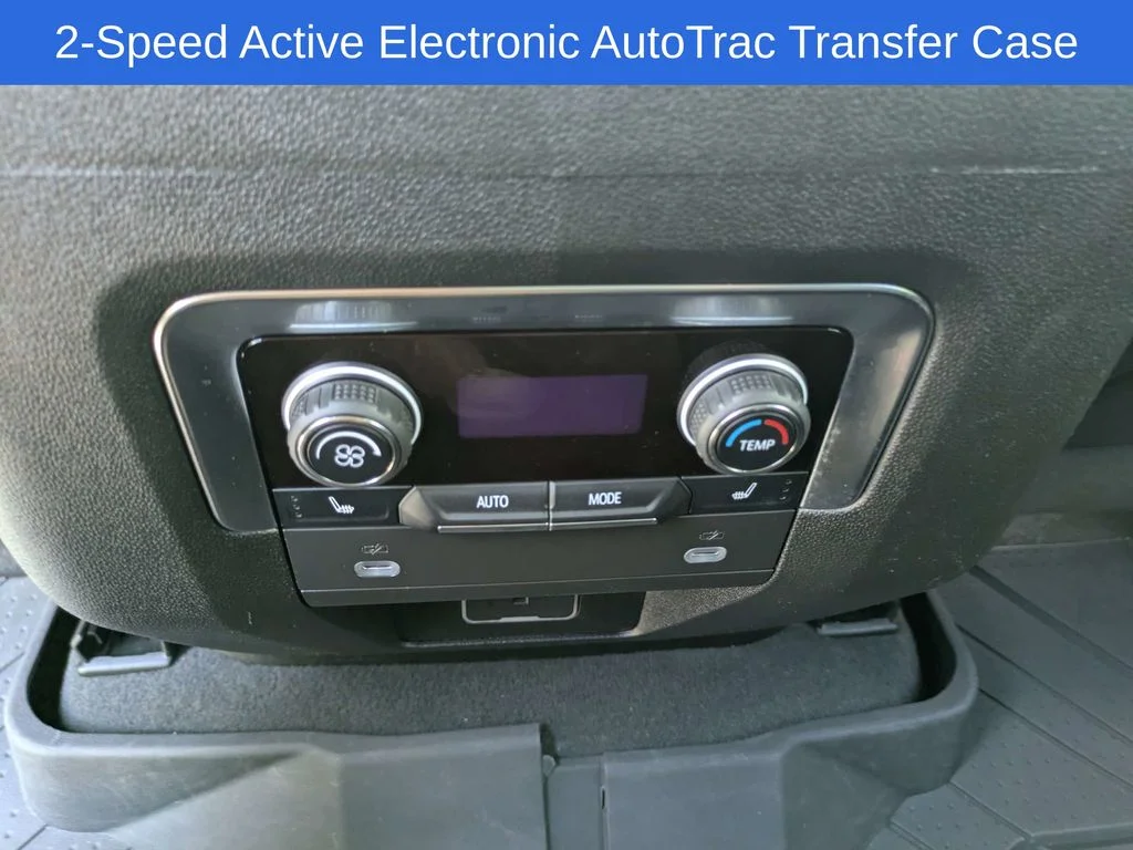 Used 2024 Gray Chevrolet Z71 image 18