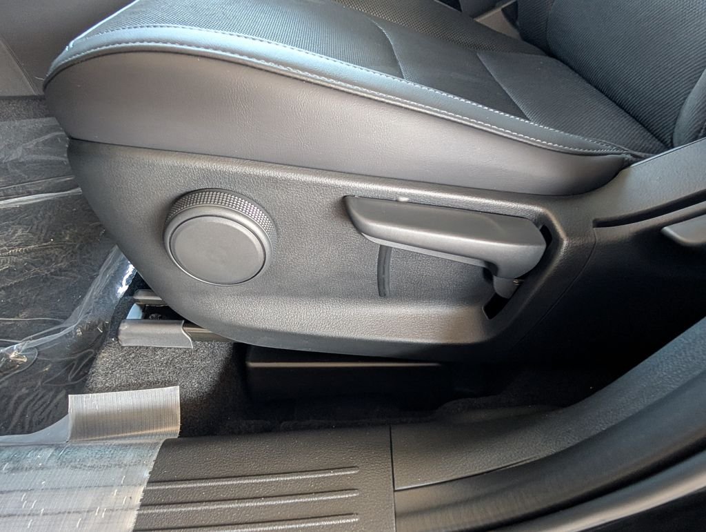 New 2026 Jet Black Mica Mazda 2.5 S Select AWD image 11