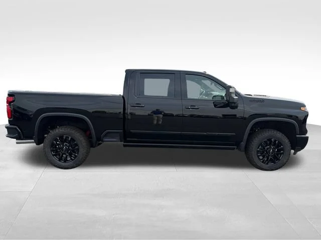 New 2026 Black Chevrolet High Country image 6
