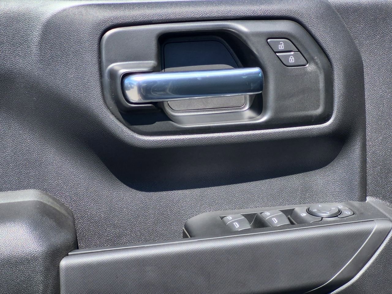 2026 Chevrolet Silverado 1500 Custom - Photo 23