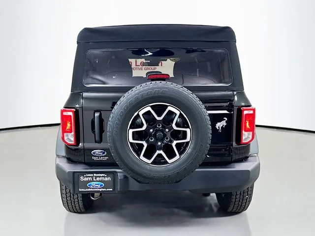 Used 2025 Shadow Black Ford Base image 6