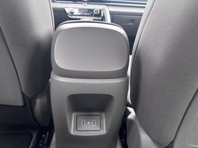 2025 Hyundai Elantra SEL - Photo 42
