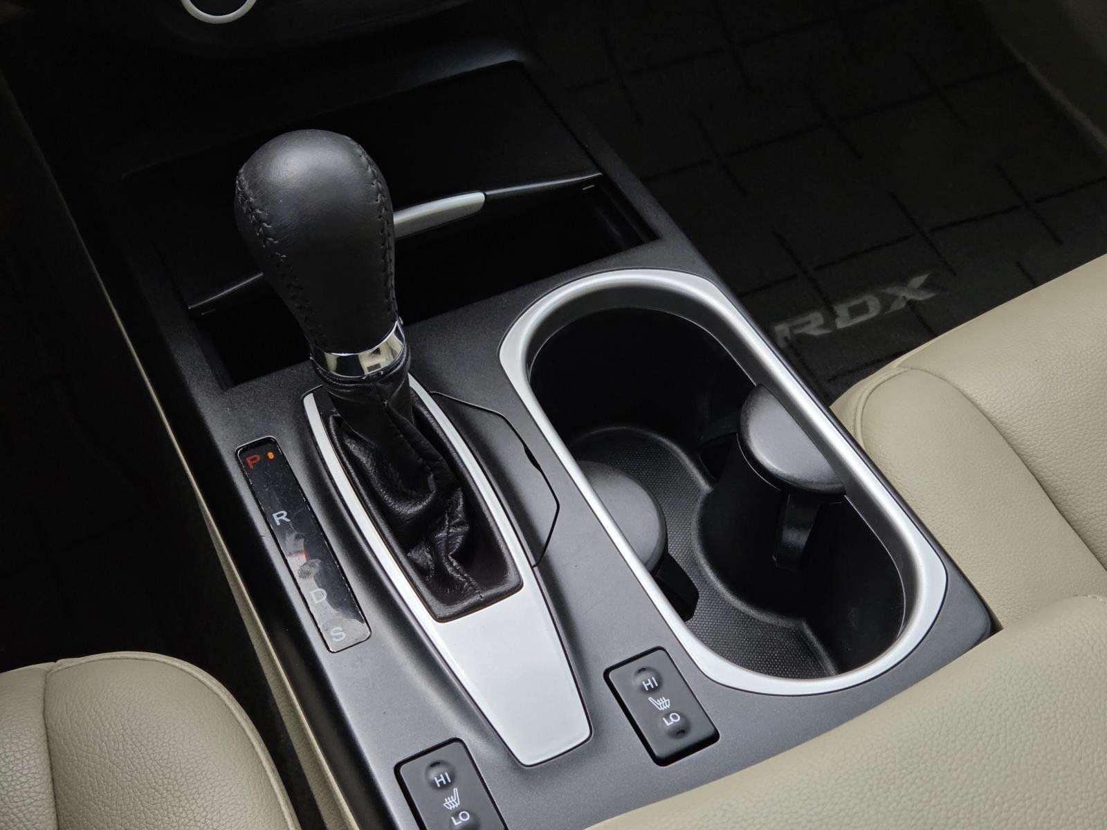Used 2016 White Diamond Pearl Acura BASE image 29