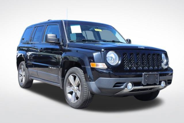 Used 2016 Black Jeep Latitude image 1